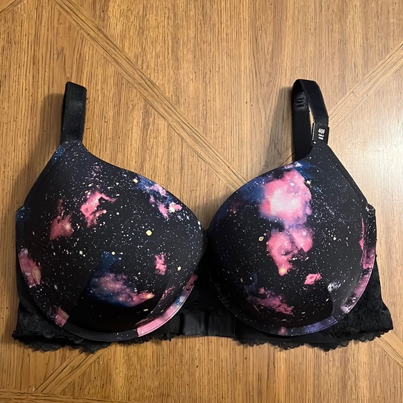NWT 40F torrid Galaxy Push-Up Plunge Bra - convertible to crossback